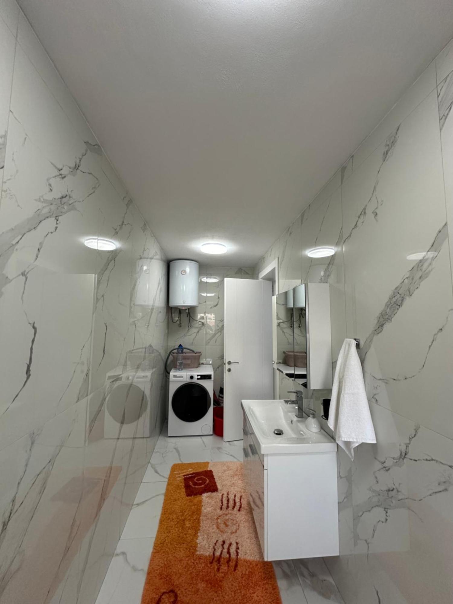 Elezi Apartment City Centre Tiranë Ngoại thất bức ảnh